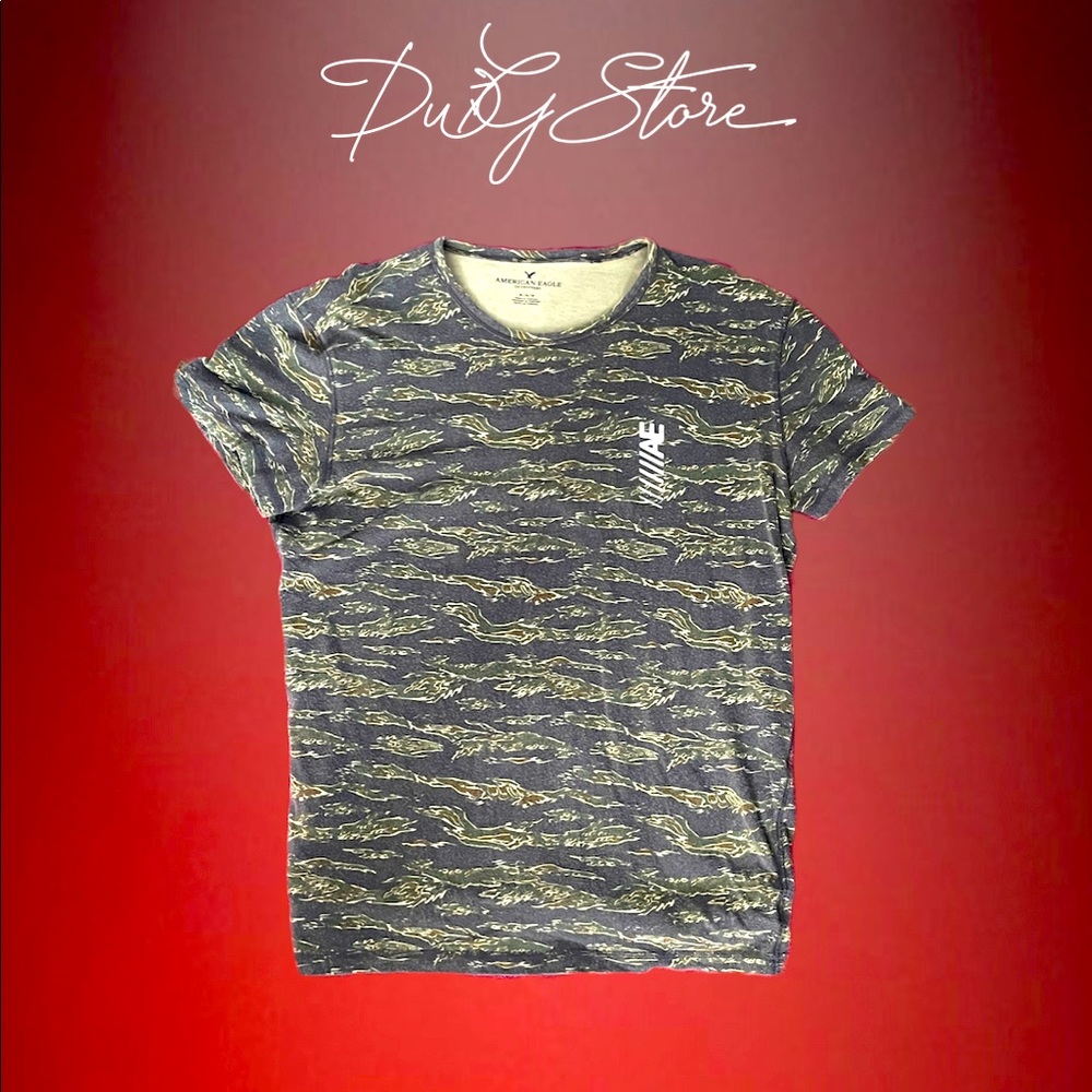 American Eagle | Athletic wear t-shirt